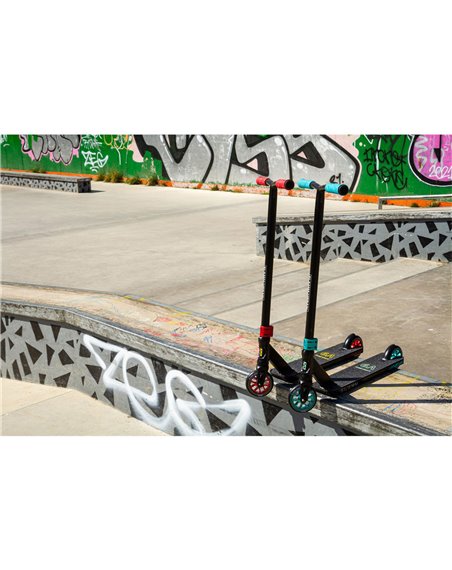 Slamm Scooters Trottinette Freestyle Urban V9 Black/Red